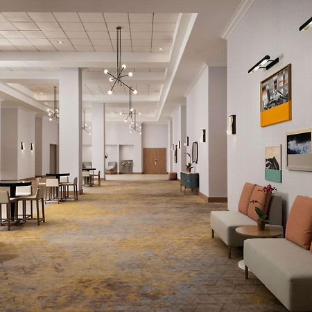 Hotel Zessa Orange County Airport, A Doubletree By Hilton Santa Ana Exterior photo