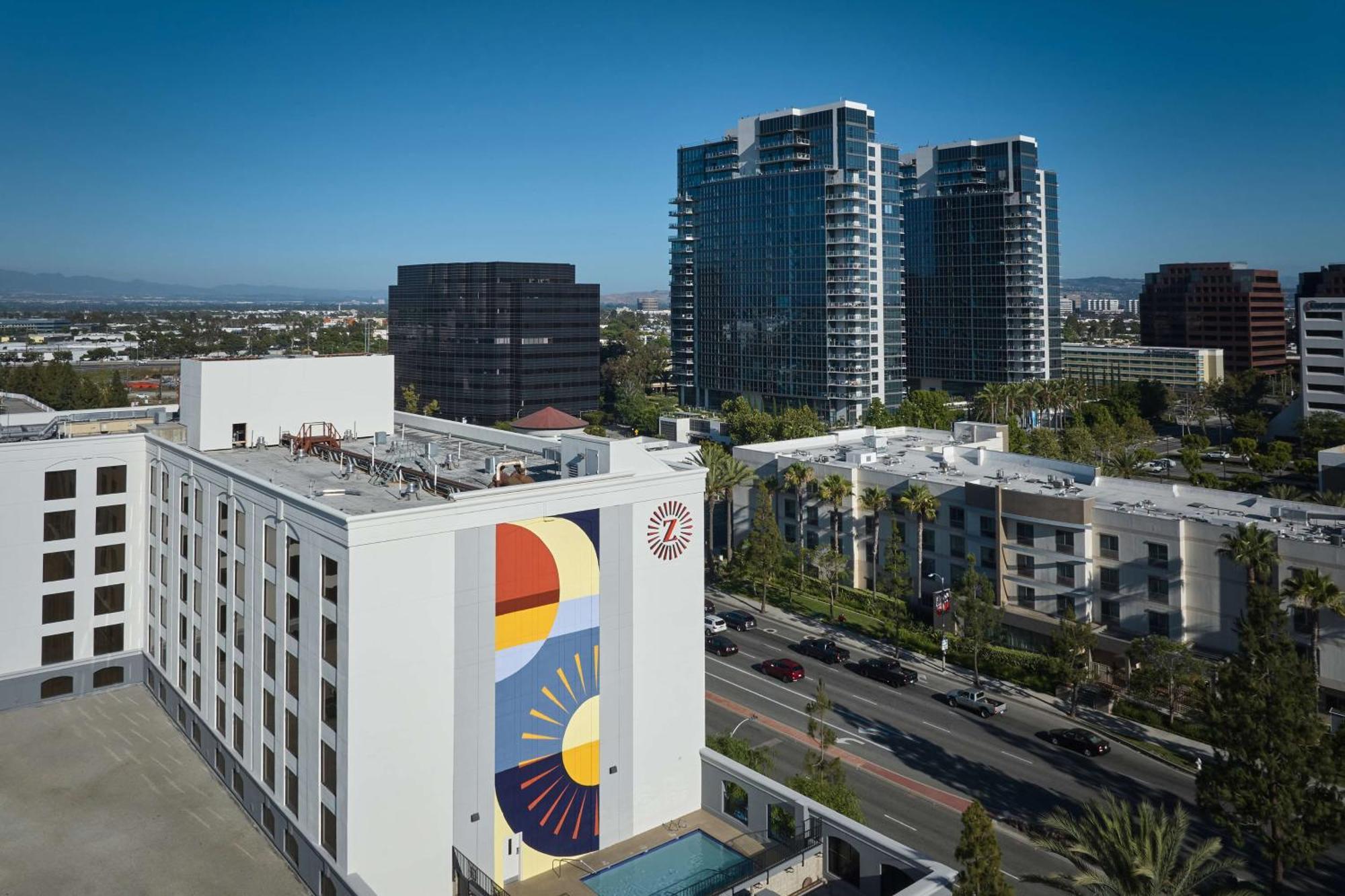 Hotel Zessa Orange County Airport, A Doubletree By Hilton Santa Ana Exterior photo